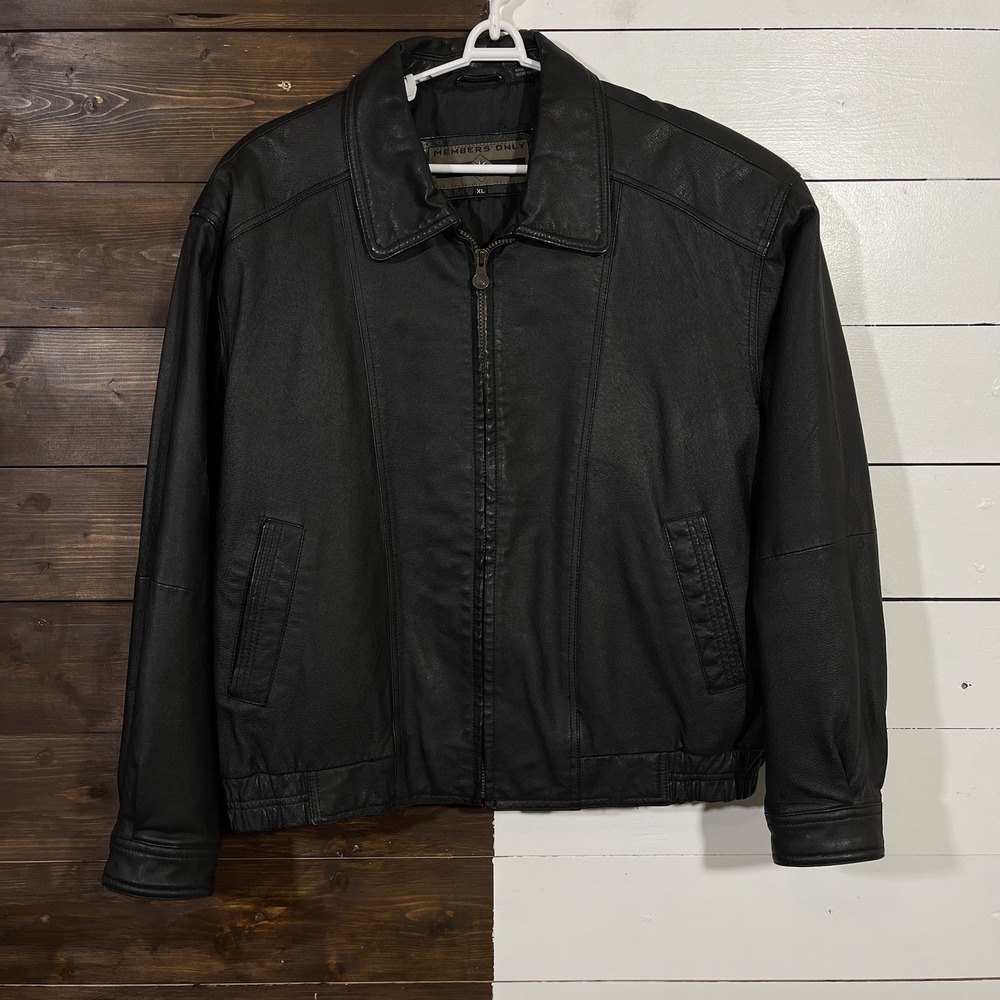 Members Only Vintage Black‎ Leather Zip Front Jacket Collared Men's Size XL